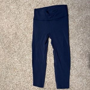 Lululemon size M crops